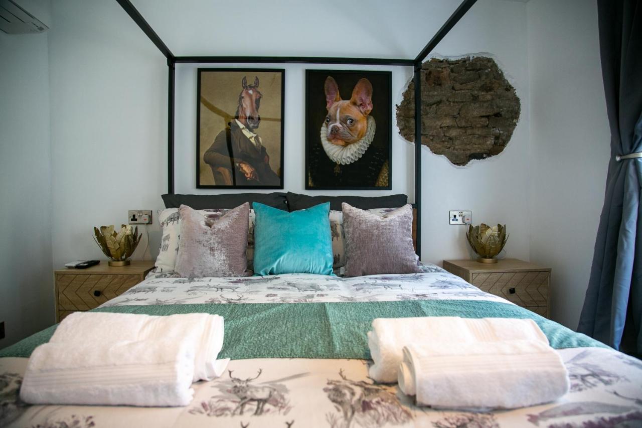 The Swan Hotel Шептън Малет Екстериор снимка